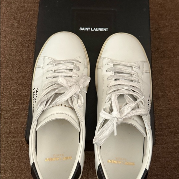 Saint Laurent White Leather Shoes - Picture 2 of 11